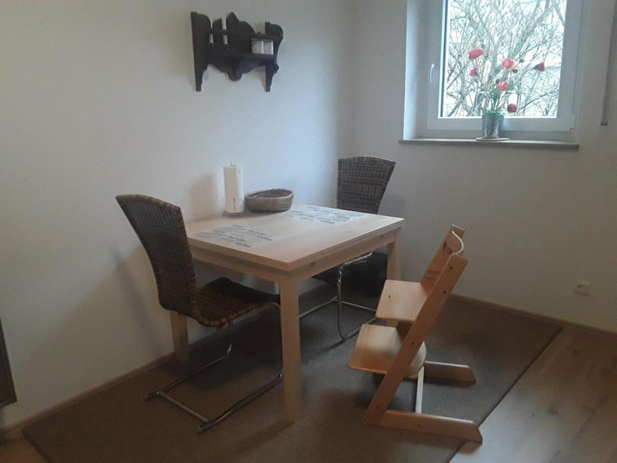 Freundliche Ferienwohnung mit großer Terasse Aichstetten Exterior foto