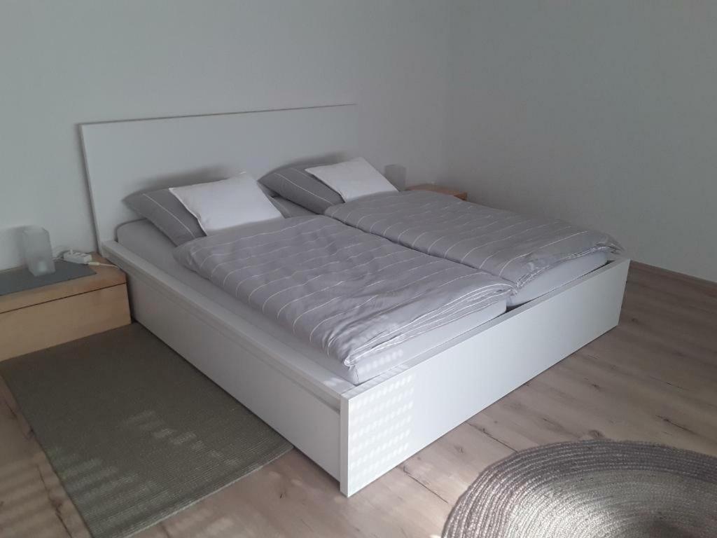 Freundliche Ferienwohnung mit großer Terasse Aichstetten Exterior foto